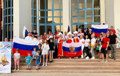Болеем за Россию!