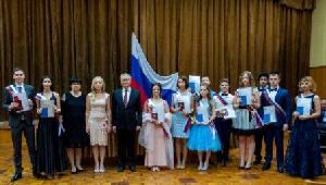 Вручение аттестатов выпускникам 11 класса