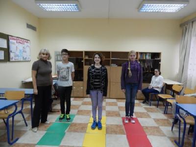 Интеллектуальная игра "Умники и умницы"