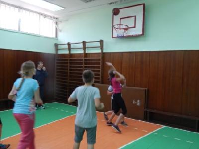 Турнир по баскетболу